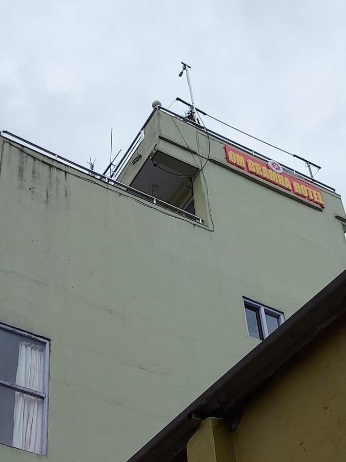 Om Bramha Hotel Катманду Екстериор снимка